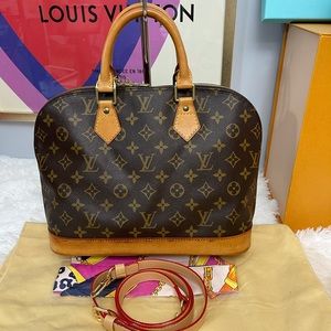 Authentic Louis Vuitton LV Alma Pm handbag